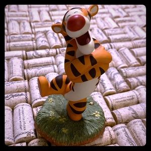 Disney Pooh & Friends Figurine. Collectible.